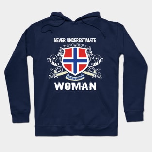 NEVER UNDERESTIMATE THE POWER OF A NORWEGIAN WOMAN Hoodie